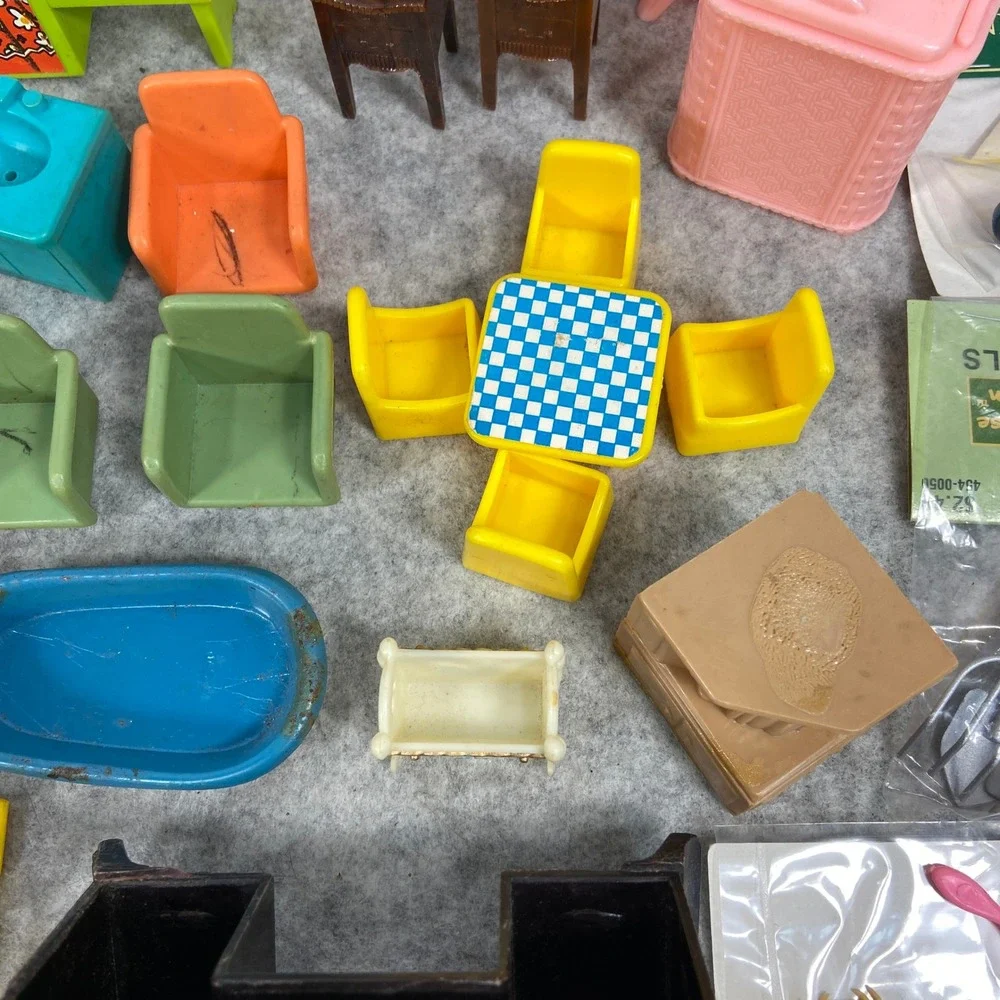 VTG Lot Dollhouse Furniture Accessories‎ Renwal BEST Tootsietoy Mattel Superior